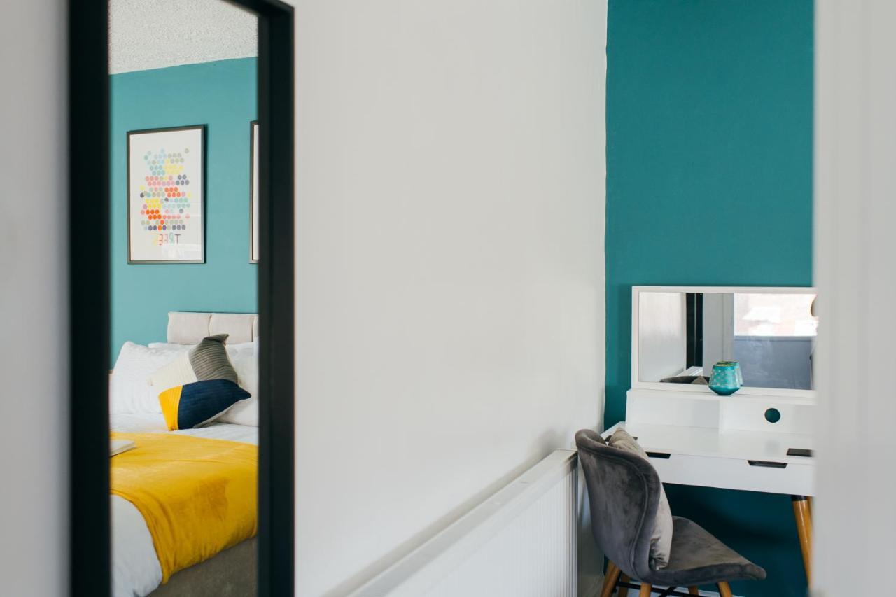 Rookwood House - Spacious Home With Free Parking - Short Stay Leeds Leeds  Exterior foto
